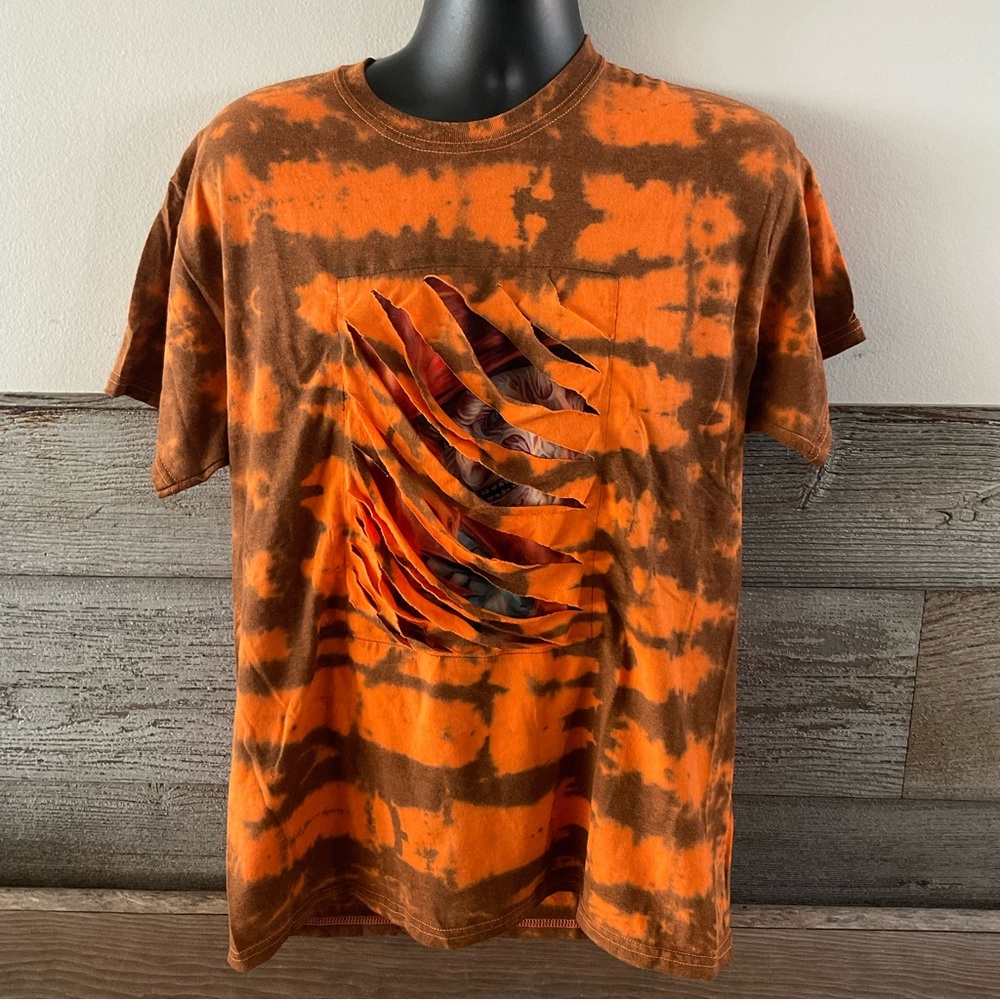 Freddy Krueger Nightmare on Elm Street slashed tie dyed shirt size Large (O1)